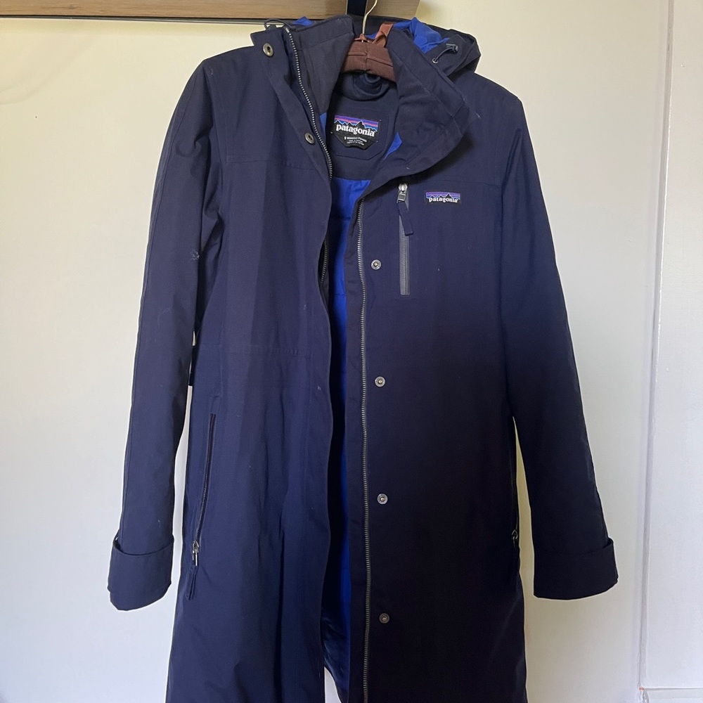 Patagonia Down Parka in Navy Blue